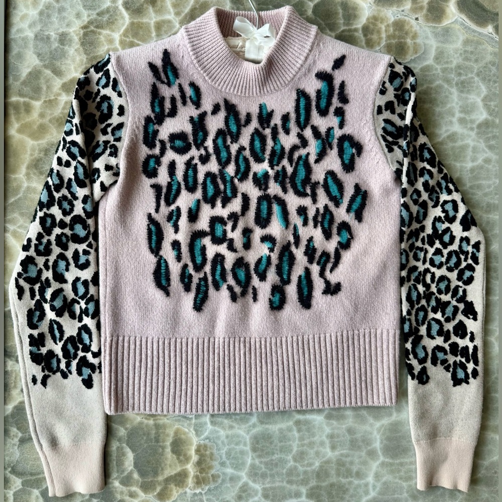 Kenzo Pink Leopard Sweater, size XS, warm and comfy! - Picture 10 of 16